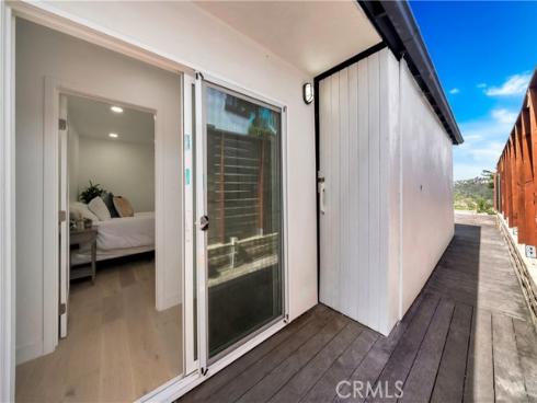 1596 Del Mar Avenue, Laguna Beach, CA