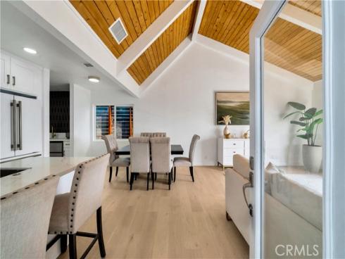 1596 Del Mar Avenue, Laguna Beach, CA