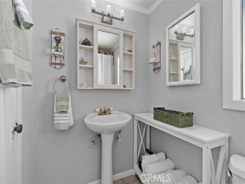 1595  Arroyo Drive  , Laguna Beach, CA