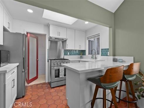 1595  Arroyo Drive  , Laguna Beach, CA