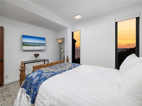 2480  Iris   Way, Laguna Beach, CA