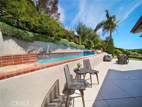 1961  San Remo   Drive, Laguna Beach, CA