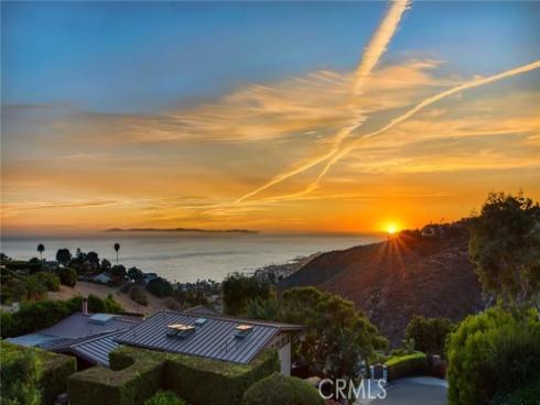 1961  San Remo   Drive, Laguna Beach, CA