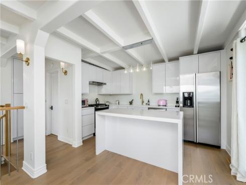 1071  Oro   Street, Laguna Beach, CA