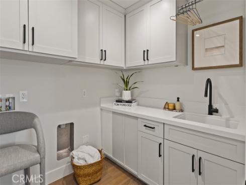 1373 N Coast   Highway, Laguna Beach, CA