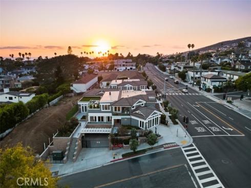 1373 N Coast   Highway, Laguna Beach, CA