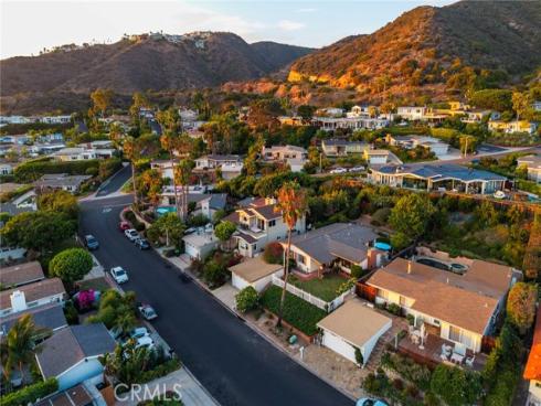 30802  Marilyn   Drive, Laguna Beach, CA