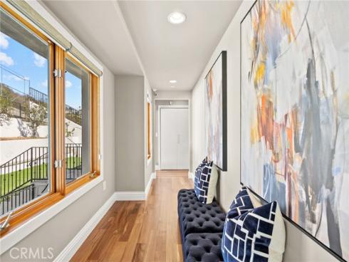 1076 Skyline Drive, Laguna Beach, CA