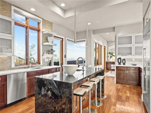 1076 Skyline Drive, Laguna Beach, CA