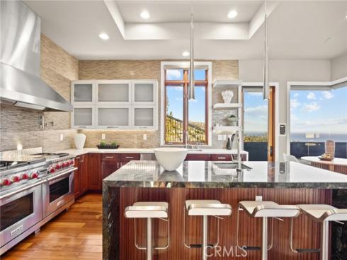 1076 Skyline Drive, Laguna Beach, CA