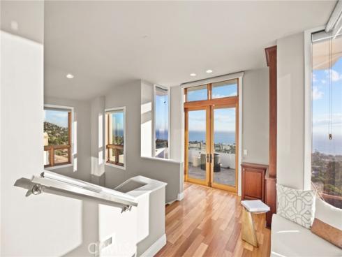 1076 Skyline Drive, Laguna Beach, CA