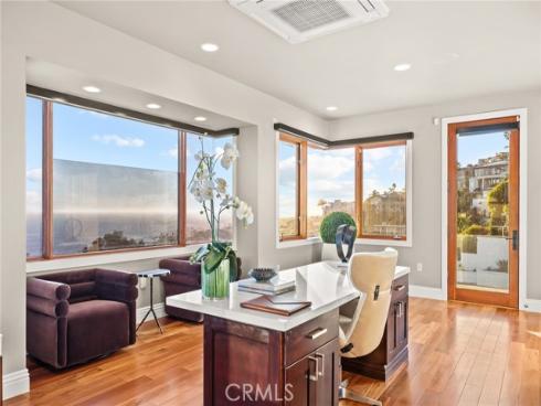 1076 Skyline Drive, Laguna Beach, CA