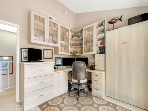 480  Nyes   Place, Laguna Beach, CA