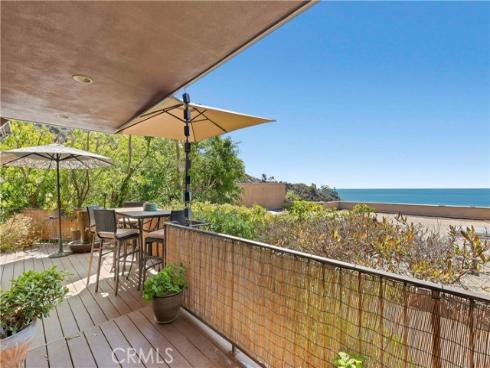 480  Nyes   Place, Laguna Beach, CA
