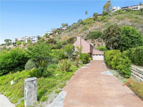480  Nyes   Place, Laguna Beach, CA