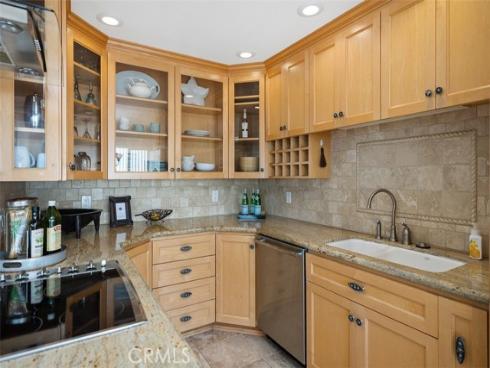 21702  Ocean Vista  B  Drive, Laguna Beach, CA