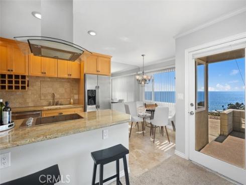 21702  Ocean Vista  B  Drive, Laguna Beach, CA