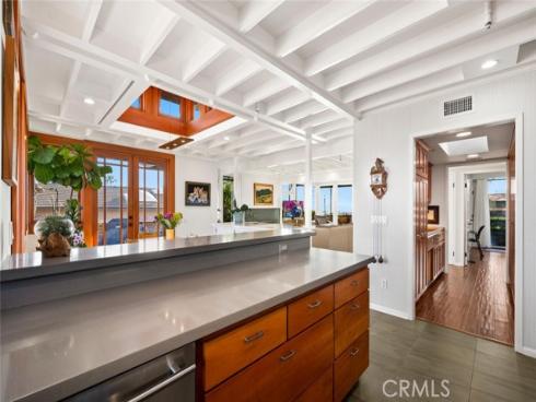 1687  Temple Hills   Drive, Laguna Beach, CA