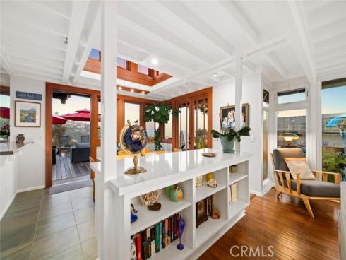 1687  Temple Hills   Drive, Laguna Beach, CA