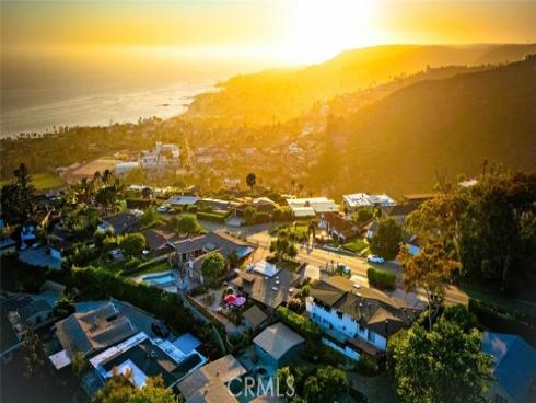 1687  Temple Hills   Drive, Laguna Beach, CA