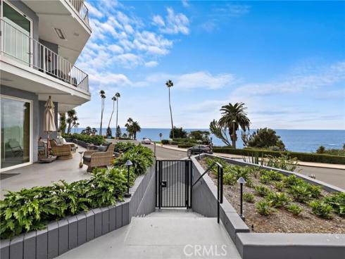 520  Cliff  304  Drive, Laguna Beach, CA