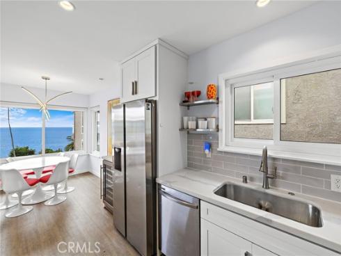 520  Cliff  304  Drive, Laguna Beach, CA