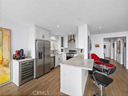 520  Cliff  304  Drive, Laguna Beach, CA