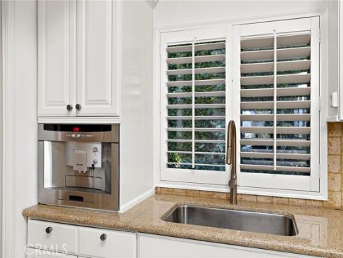 3030  Mountain View Dr  , Laguna Beach, CA