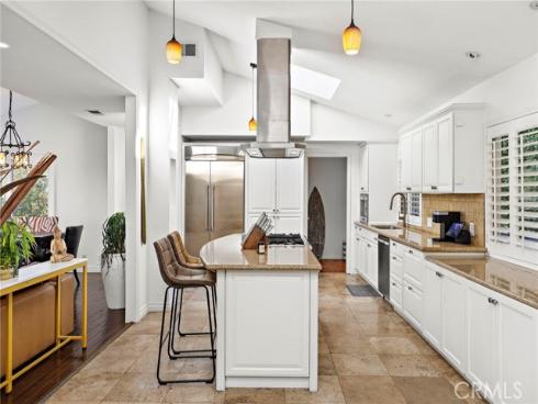 3030  Mountain View Dr  , Laguna Beach, CA