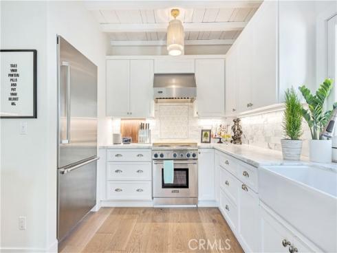 802 Rembrandt Drive, Laguna Beach, CA