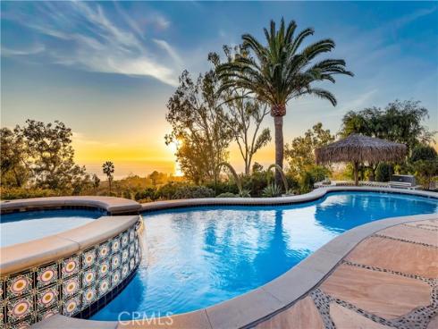 802 Rembrandt Drive, Laguna Beach, CA