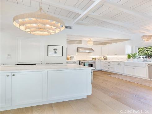 802 Rembrandt Drive, Laguna Beach, CA