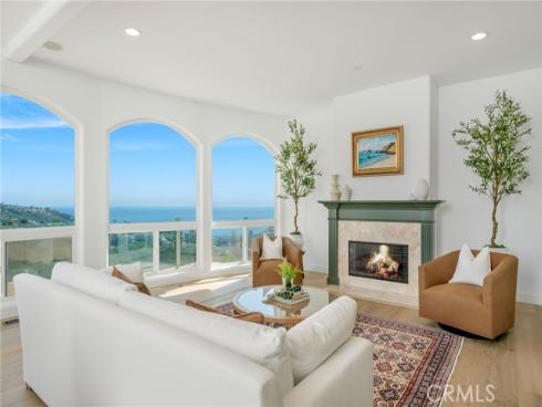 1545 Caribbean Way, Laguna Beach, CA