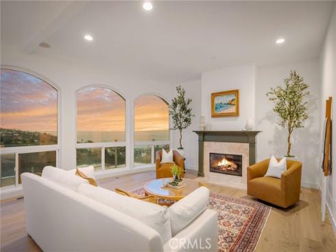 1545 Caribbean Way, Laguna Beach, CA