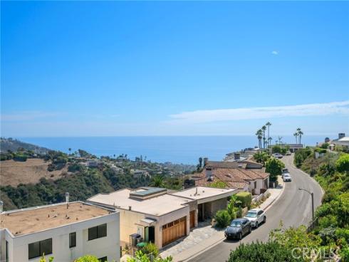 1545 Caribbean Way, Laguna Beach, CA
