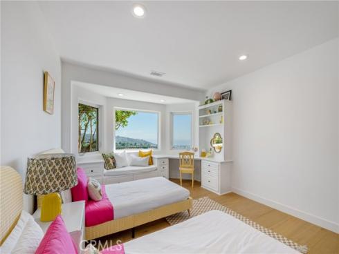 1545 Caribbean Way, Laguna Beach, CA