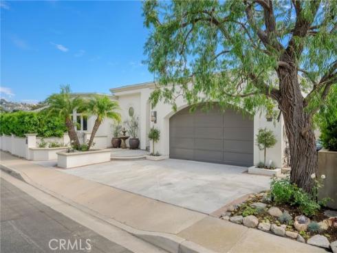 1545 Caribbean Way, Laguna Beach, CA