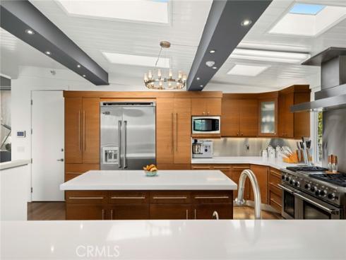 2085 Temple Hills Drive, Laguna Beach, CA