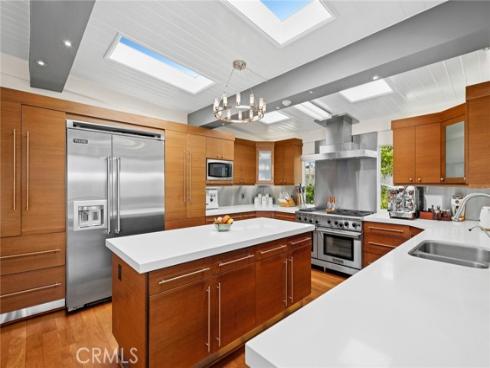 2085 Temple Hills Drive, Laguna Beach, CA