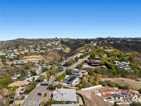 2085 Temple Hills Drive, Laguna Beach, CA