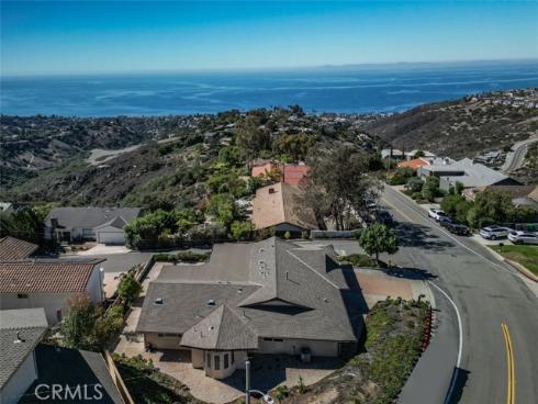 2615 Temple Hills , Laguna Beach, CA