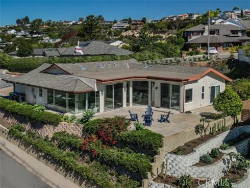 2615 Temple Hills , Laguna Beach, CA