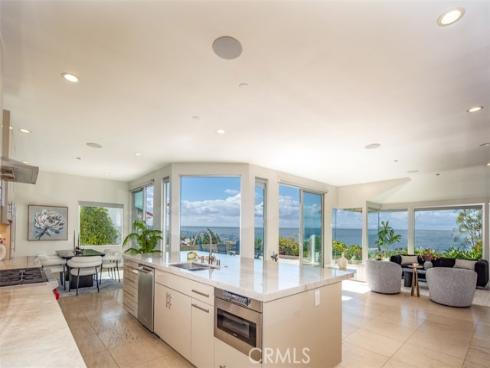 2615 Temple Hills , Laguna Beach, CA