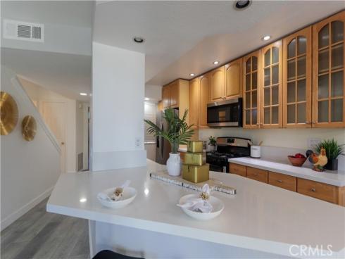 302  San Nicholas  , Laguna Beach, CA