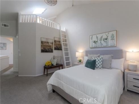 302  San Nicholas  , Laguna Beach, CA