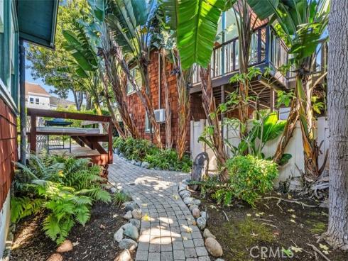 287 Myrtle Street, Laguna Beach, CA