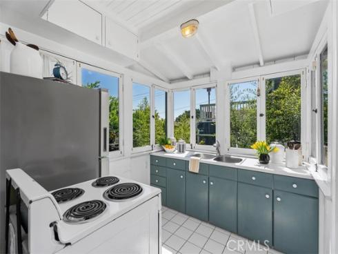 287 Myrtle Street, Laguna Beach, CA