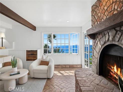 31971  Coast Hwy  , Laguna Beach, CA