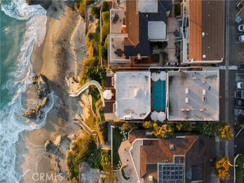 1337  Gaviota Dr  , Laguna Beach, CA