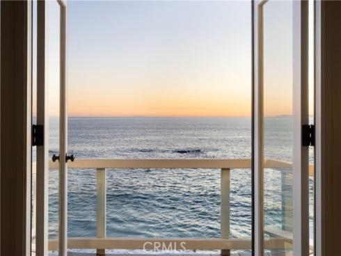 1337  Gaviota Dr  , Laguna Beach, CA